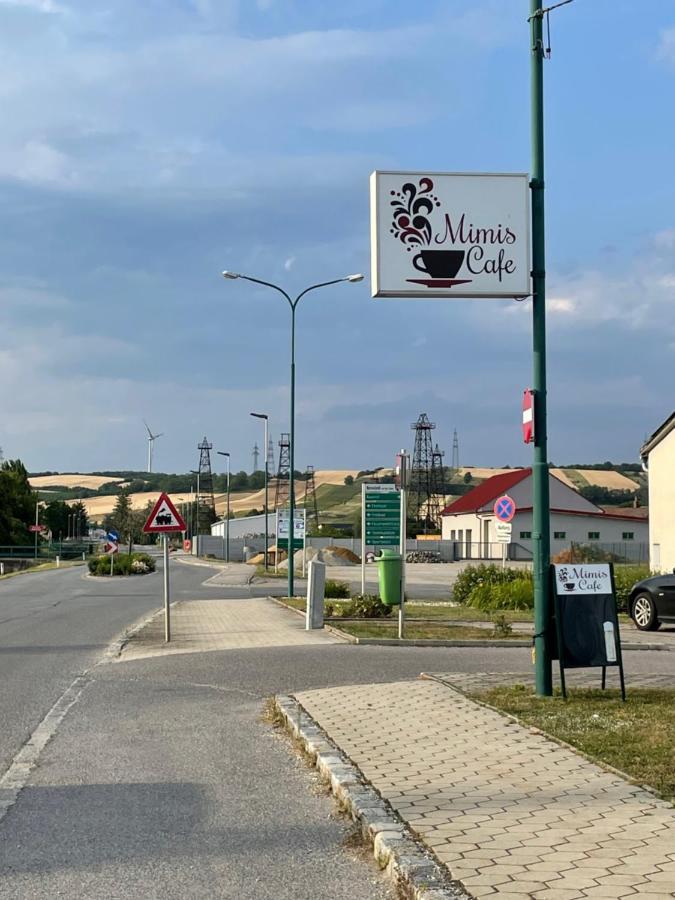 Tiny House Villa Neusiedl an der Zaya Eksteriør billede